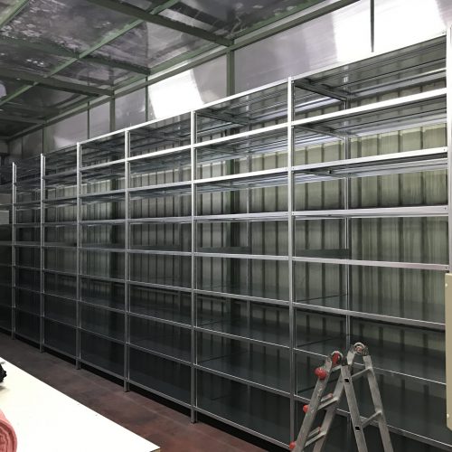 scaffalature di varie dimensioni